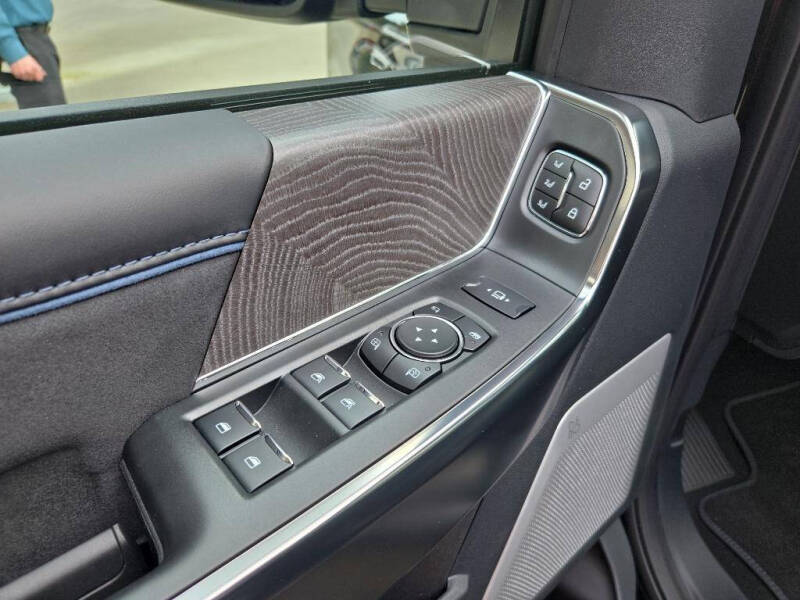 2025 Ford F-250 Super Duty Platinum - Photo 7