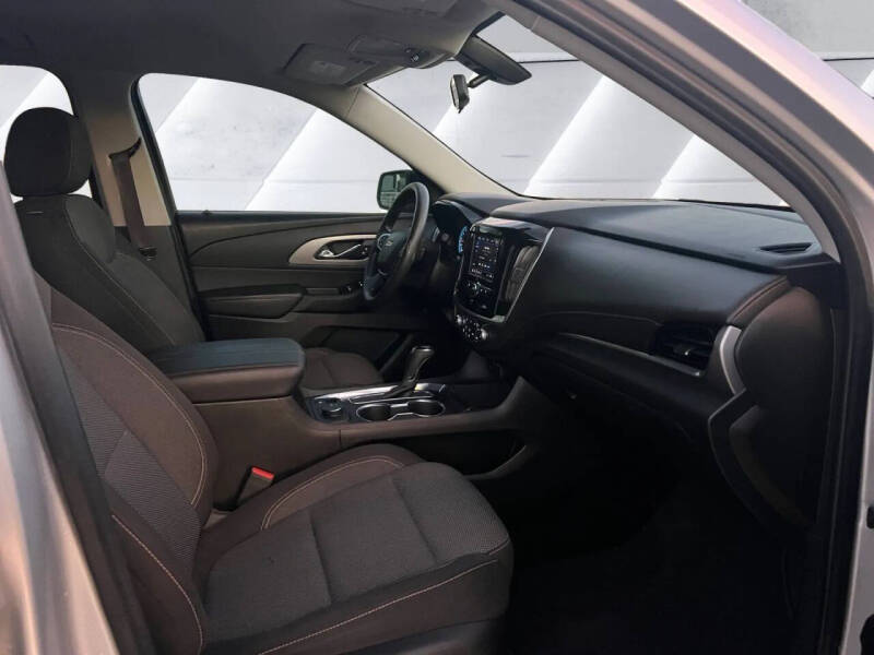 2020 Chevrolet Traverse LS