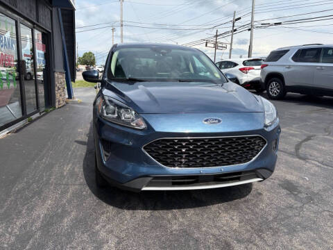 2020 Ford Escape SE