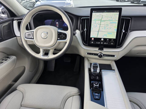 2026 Volvo XC60 B5 Ultra
