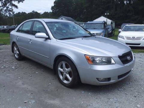 2008 Hyundai Sonata for sale at Town Auto Sales LLC in New Bern NC