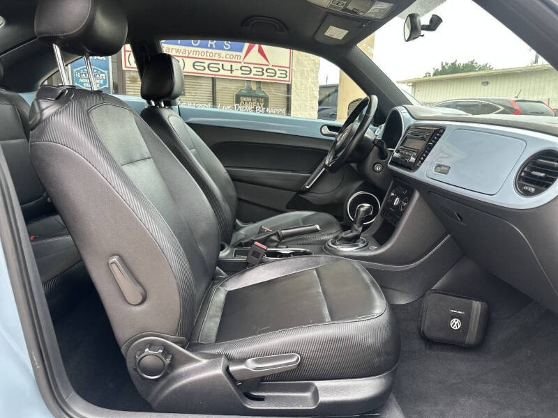 2012 Volkswagen Beetle 2.5L