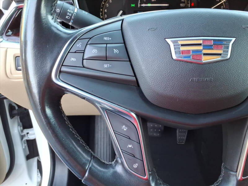 2019 Cadillac XT5 Premium Luxury