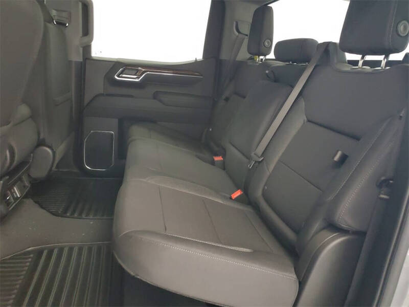 2026 GMC Sierra 1500 Elevation Standard