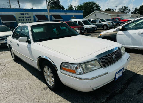 2003 Mercury Grand Marquis for sale at NICAS AUTO SALES INC in Loves Park IL