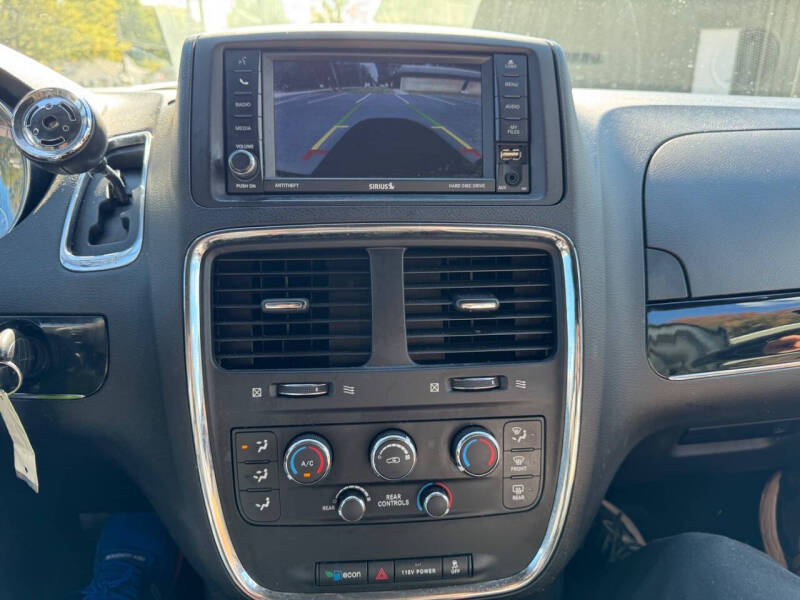 2016 Dodge Grand Caravan SE