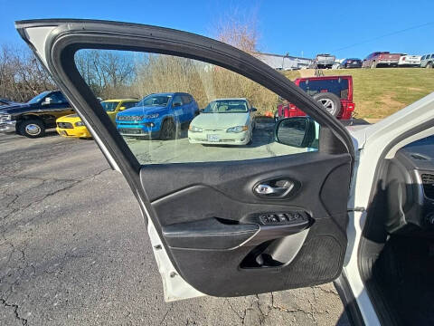 2021 Jeep Cherokee Latitude