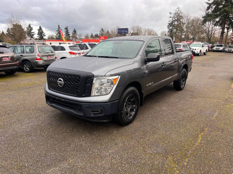 2017 Nissan Titan S