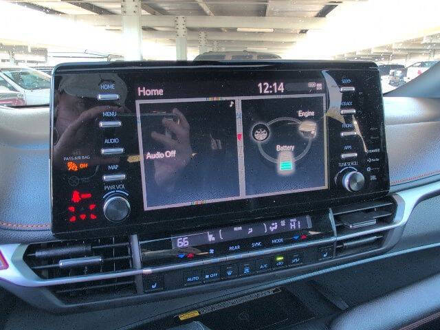 2021 Toyota Sienna XSE 7-Passenger