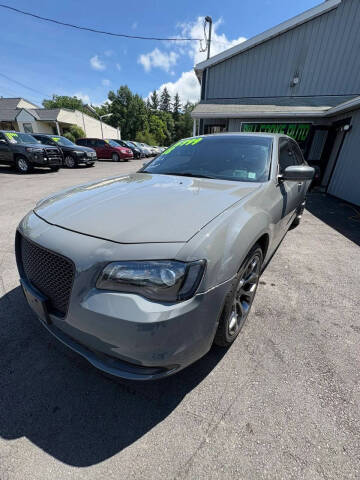 2018 Chrysler 300 S