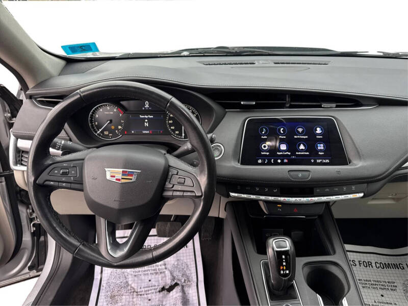 2019 Cadillac XT4 Luxury