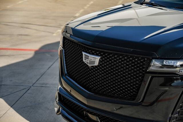 2023 Cadillac Escalade-V