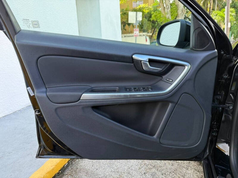 2015 Volvo V60 T5 Drive-E