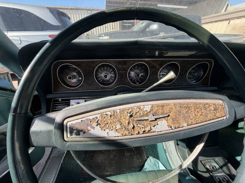 1968 Ford Thunderbird