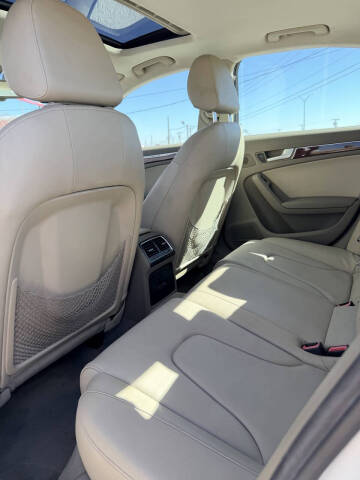 2012 Audi A4 2.0T quattro Premium Plus