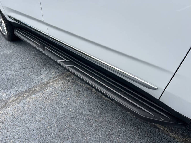 2025 GMC Yukon XL Elevation