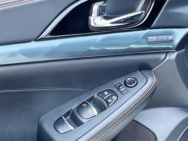 2022 Nissan Maxima 3.5 SR