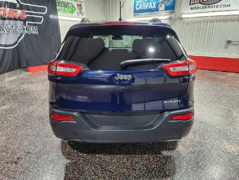 2016 Jeep Cherokee Sport
