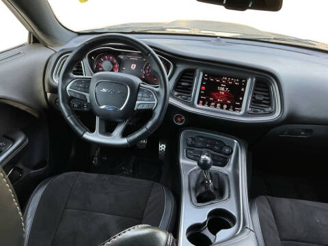 2015 Dodge Challenger SRT Hellcat