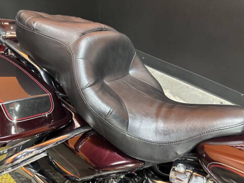 2005 Harley-Davidson® FLHTCUI - Electra Glide®