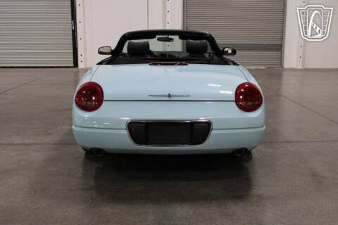 2003 Ford Thunderbird