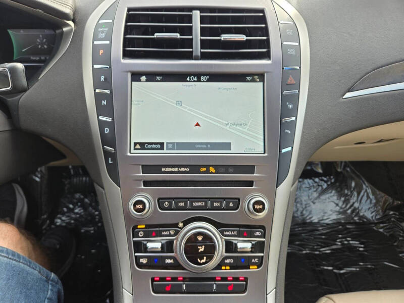 2017 Lincoln MKZ Hybrid Select