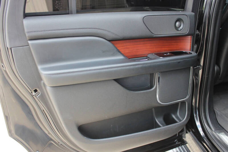 2020 Lincoln Navigator L Reserve
