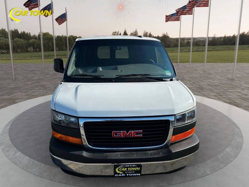 2019 GMC Savana 2500