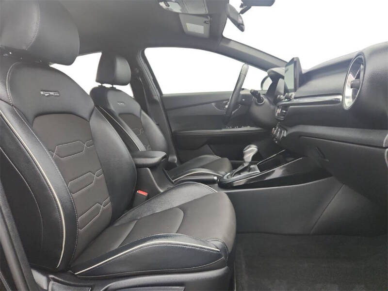 2020 Kia Forte GT Line