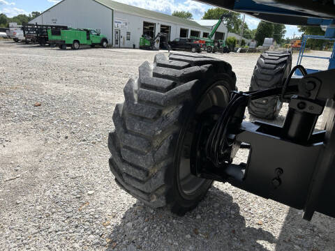 2017 Genie 65' Manlift