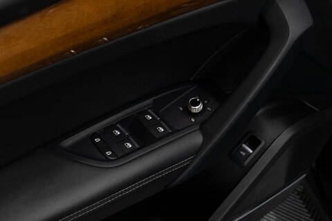 2023 Audi Q5 quattro S line Prem Plus 45 TFSI