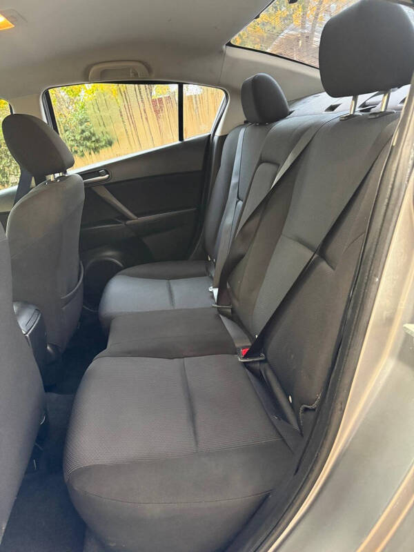 2010 Mazda MAZDA3 i Touring