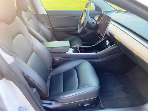 2020 Tesla Model 3 Performance