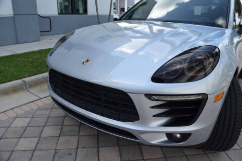 2016 Porsche Macan S