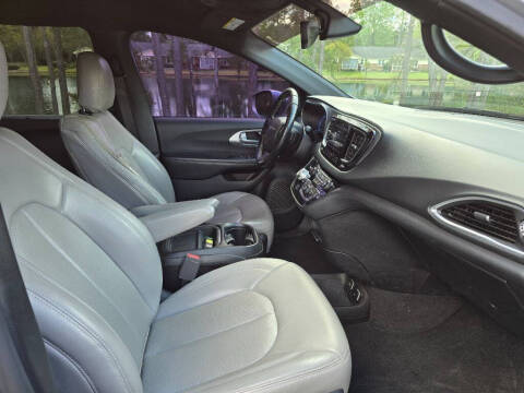 2019 Chrysler Pacifica Touring Plus