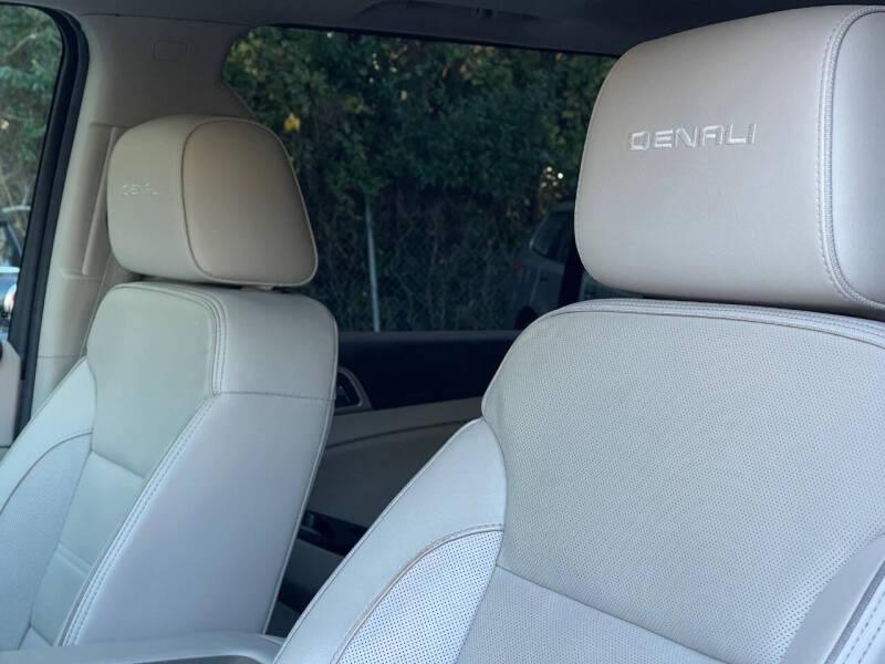2019 GMC Yukon XL Denali