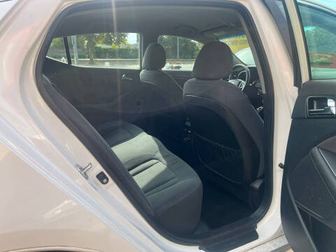 2011 Kia Optima Hybrid