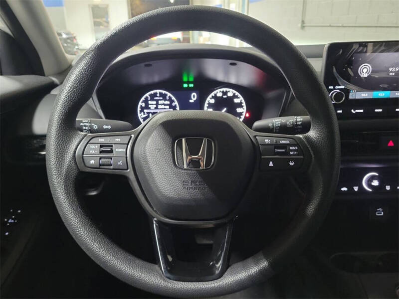 2025 Honda HR-V LX