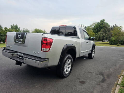 2010 Nissan Titan SE