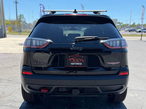 2019 Jeep Cherokee Trailhawk