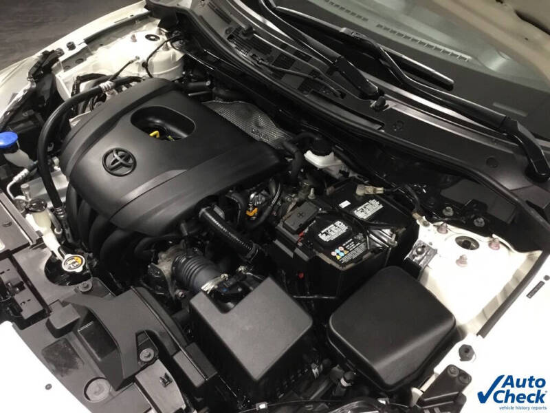 2019 Toyota Yaris LE