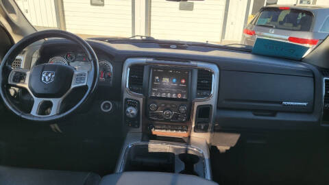 2017 RAM 1500 Laramie