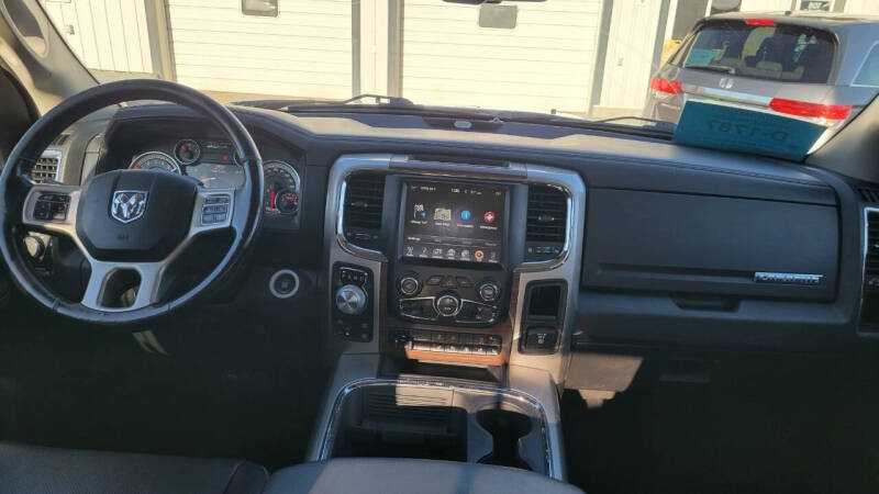 2017 RAM 1500 Laramie