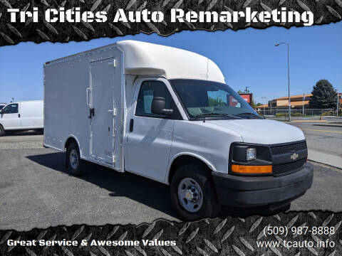 2003 Chevrolet Express Cutaway for sale at Tri Cities Auto Remarketing in Kennewick WA