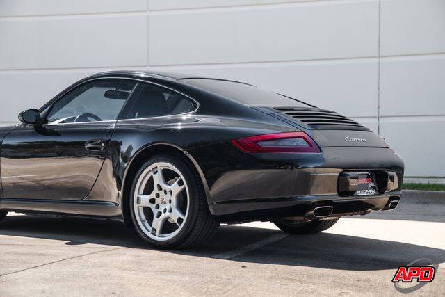 2005 Porsche 911 Carrera