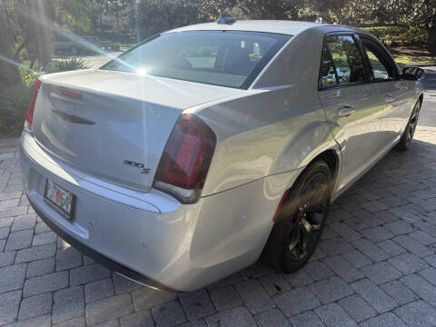 2021 Chrysler 300 S V6