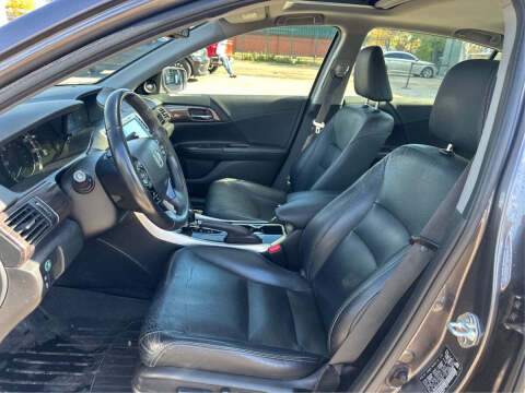 2017 Honda Accord Hybrid EX-L