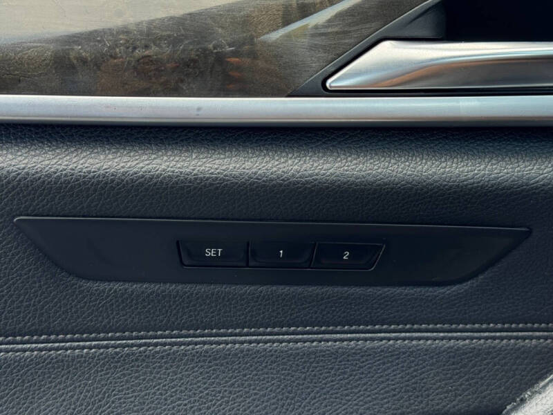 2017 BMW 5 Series 540i