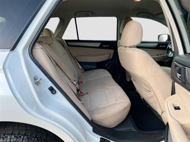 2017 Subaru Outback 2.5i Premium