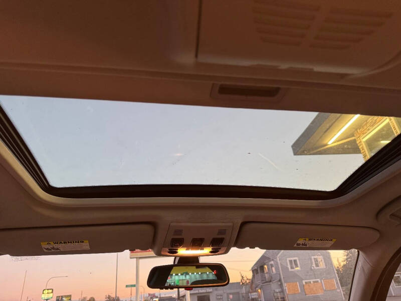 2011 BMW 3 Series 335i